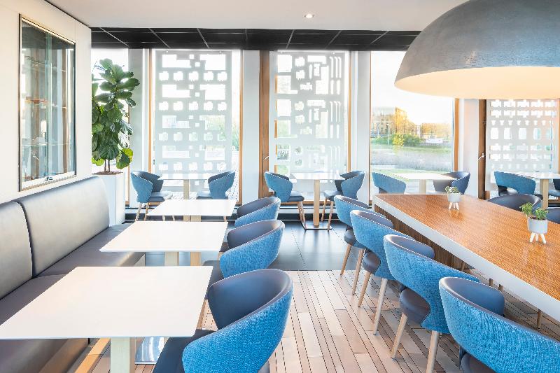 هتل Holiday Inn Express Utrecht   Papendorp, An Ihg