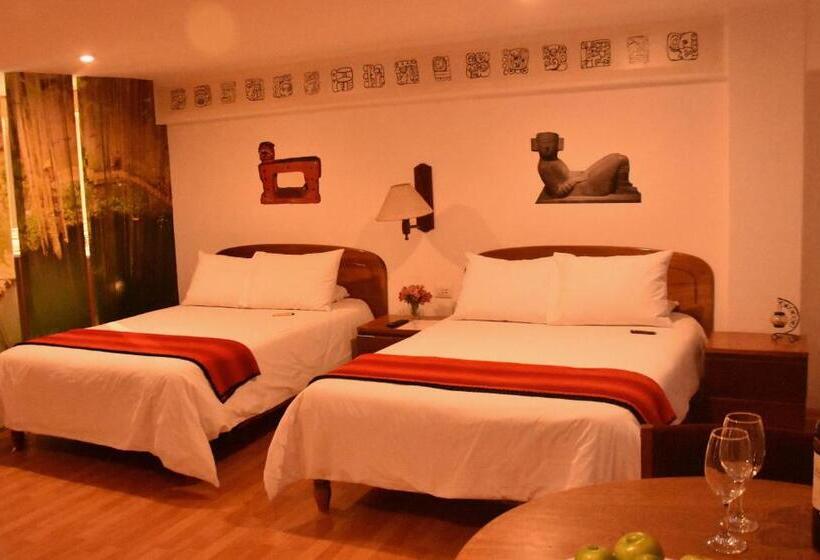 هتل Los Aticos B&b With Coworking