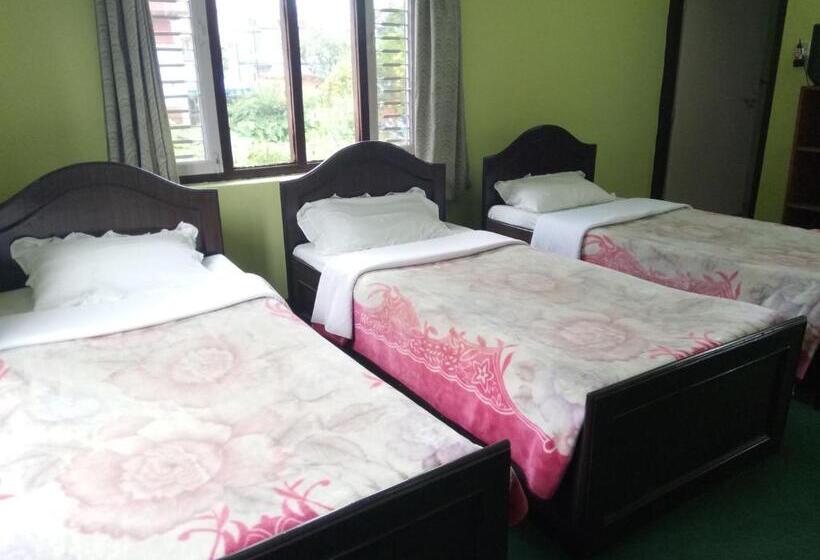 هتل New Pokhara Lodge Pokhara Lakeside
