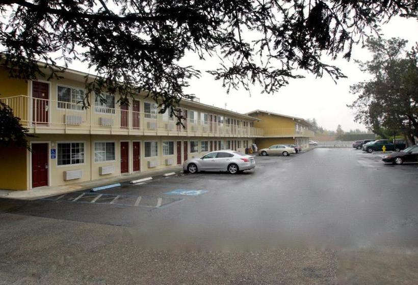 酒店 Americas Best Value Inn Petaluma