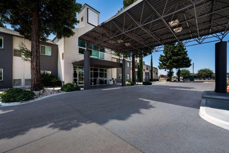 בית מלון כפרי Quality Inn Yuba City Marysville