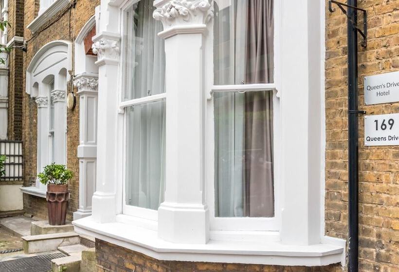 Fotos del hotel Queens Drive Hotel At Finsbury Park:  21