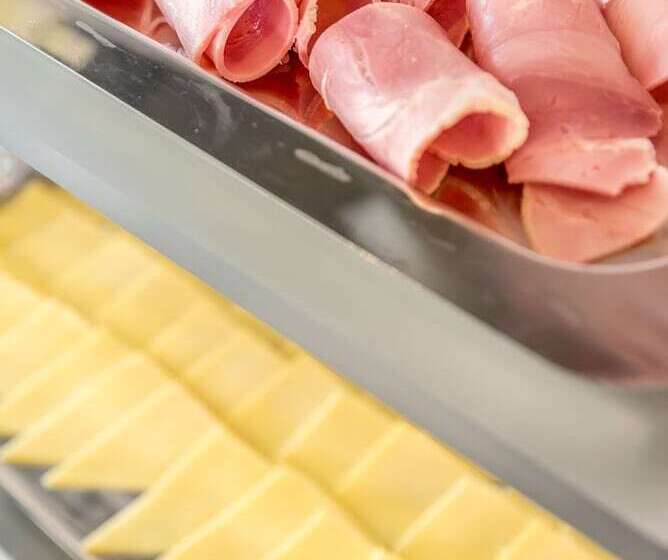 Fotos del hotel Queens Drive Hotel At Finsbury Park:  11