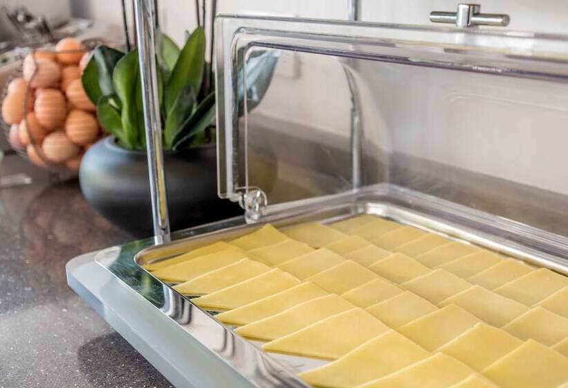 Fotos del hotel Queens Drive Hotel At Finsbury Park:  10