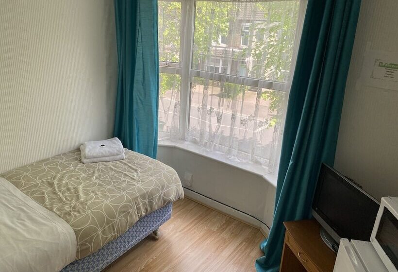 בית מלון כפרי Rose Marie Guest House