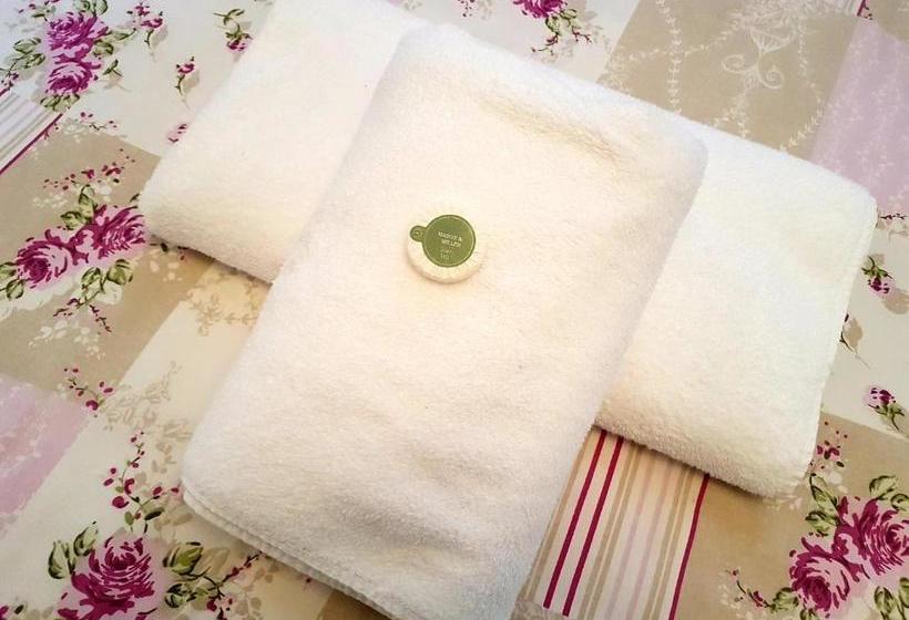 בית מלון כפרי Rose Marie Guest House
