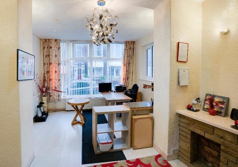 Fotos del hotel St Kilda:  5