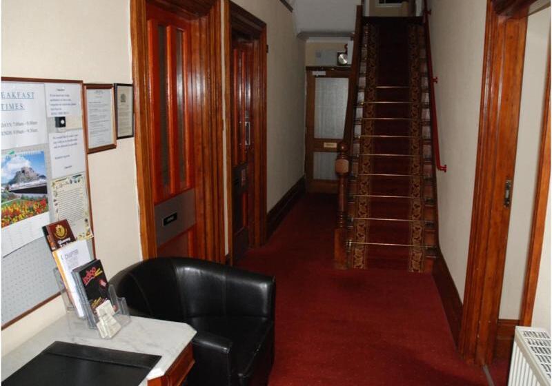 Fotos del hotel Tanes:  30 Fotos del hotel Tanes:  30