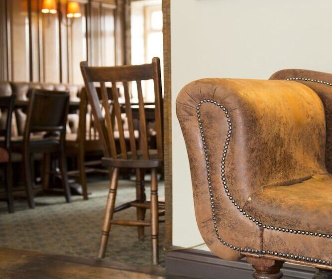 فندق The Cherry Tree   Inn