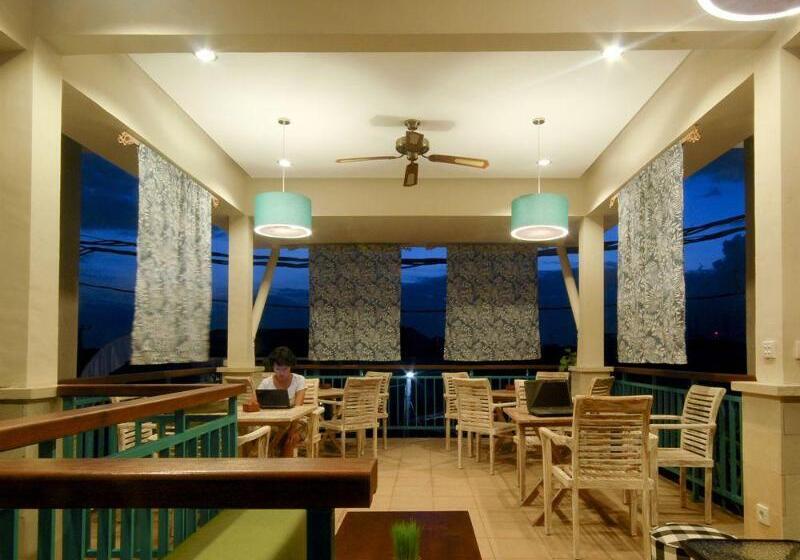 هتل The Green Zhurga Suite