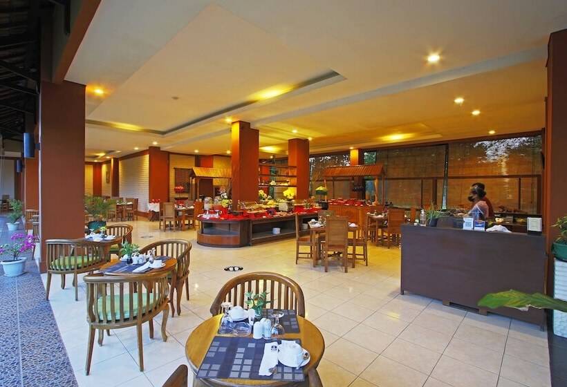 Fotos del hotel The Jayakarta Suites Komodo Flores:  15
