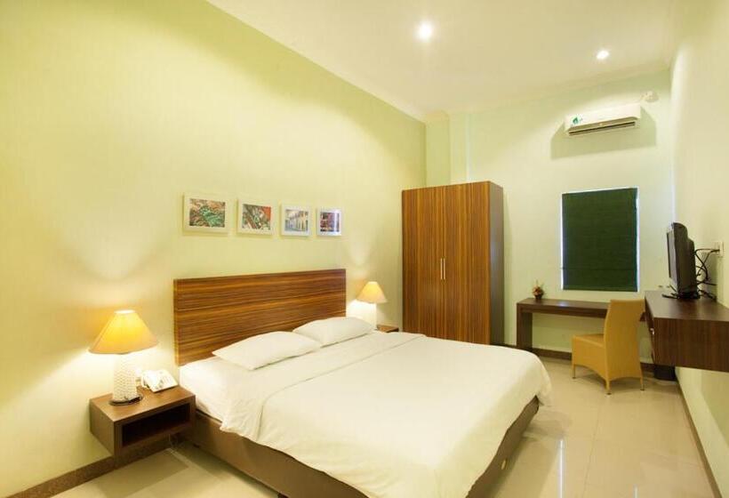هتل The Studio Inn Nusa Dua