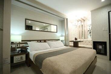 هتل Victoria Court Hillcrest Pasig