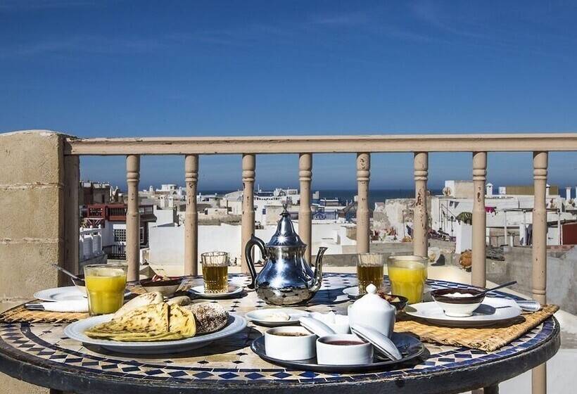 هتل Riad Villa Garance