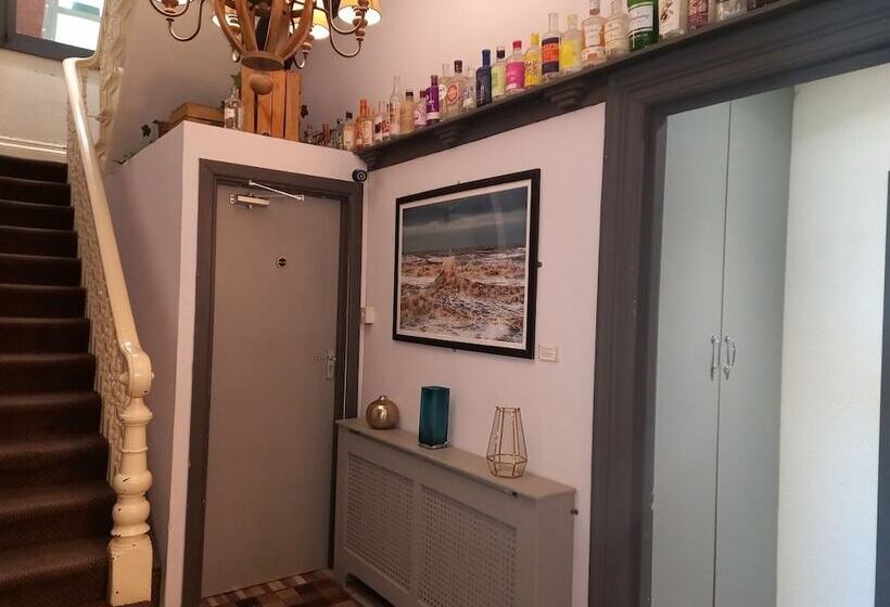 Fotos del hotel Vinnie S Family:  31