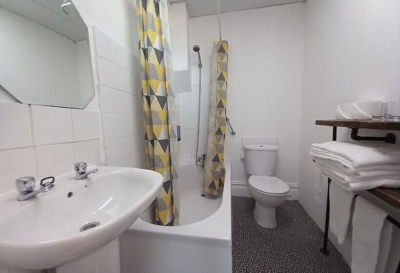 Fotos del hotel Vinnie S Family:  11