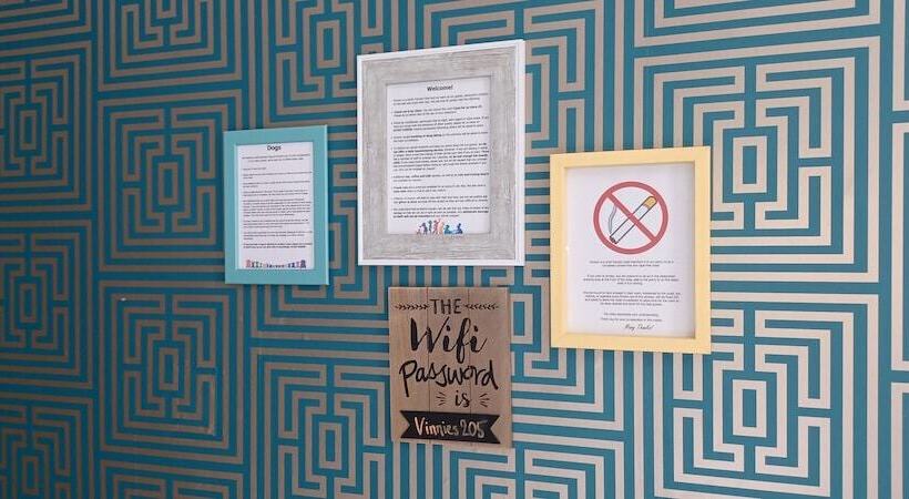 Fotos del hotel Vinnie S Family:  43