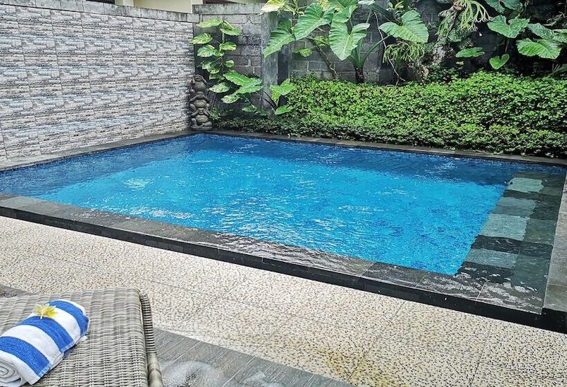 Villa Nirvana