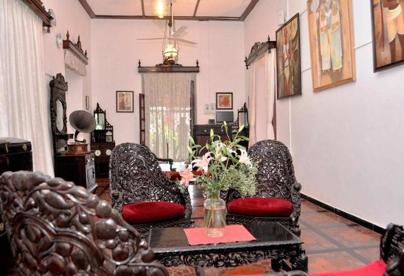 تختخواب و صبحانه Welcomheritage Panjim Inn