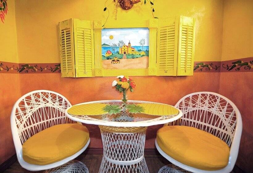 בית מלון כפרי Blue Seas Courtyard