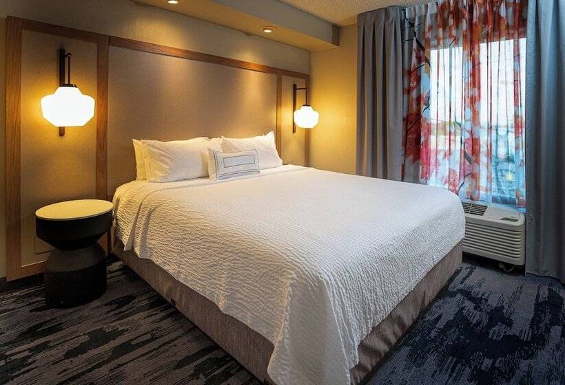 فندق Fairfield Inn & Suites Laredo