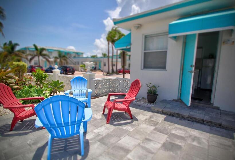 هتل Hollywood Beachside Boutique Suite