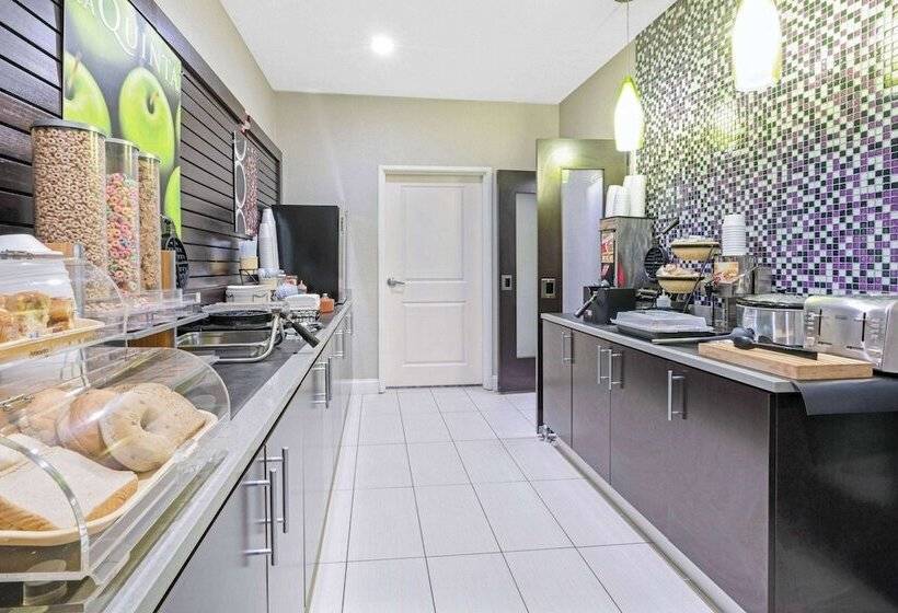 فندق La Quinta By Wyndham Ada