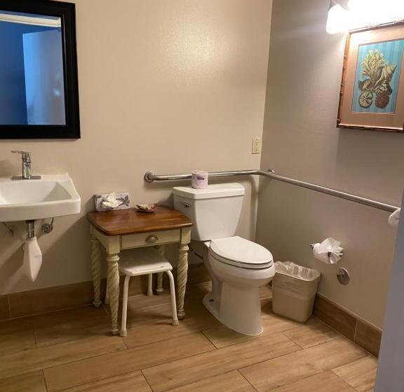 בית מלון כפרי Morro Shores Inn And Suites