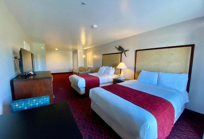 בית מלון כפרי Morro Shores Inn And Suites