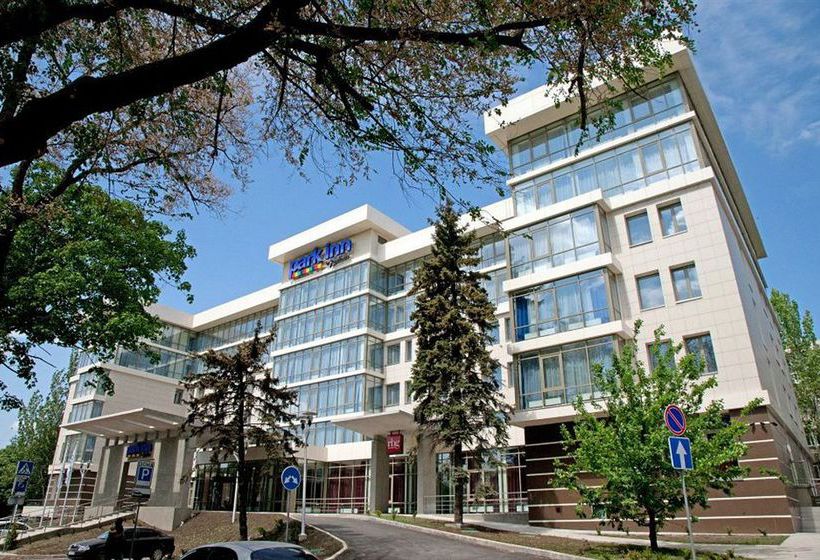 فندق Park Inn By Radisson Donetsk