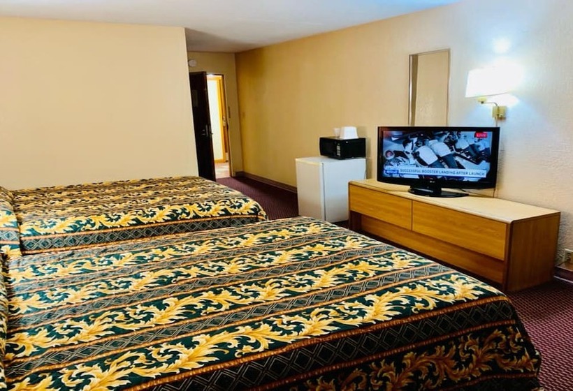 호텔 Red Carpet Inn & Suites Lima