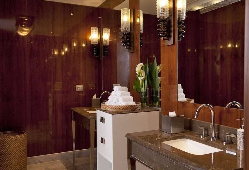 Fotos del hotel Renaissance Istanbul Polat Bosphorus:  10