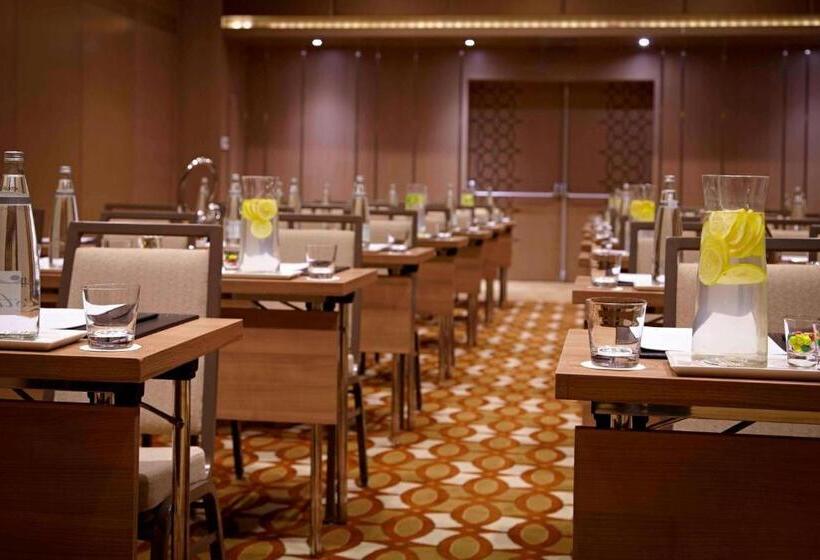 Fotos del hotel Renaissance Istanbul Polat Bosphorus:  22