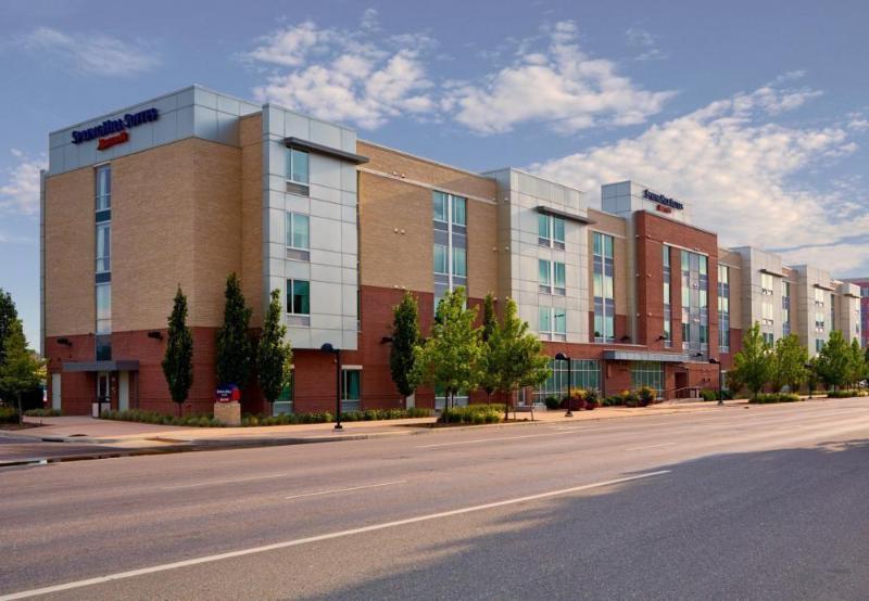 هتل Springhill Suites Denver At Anschutz Medical Campus