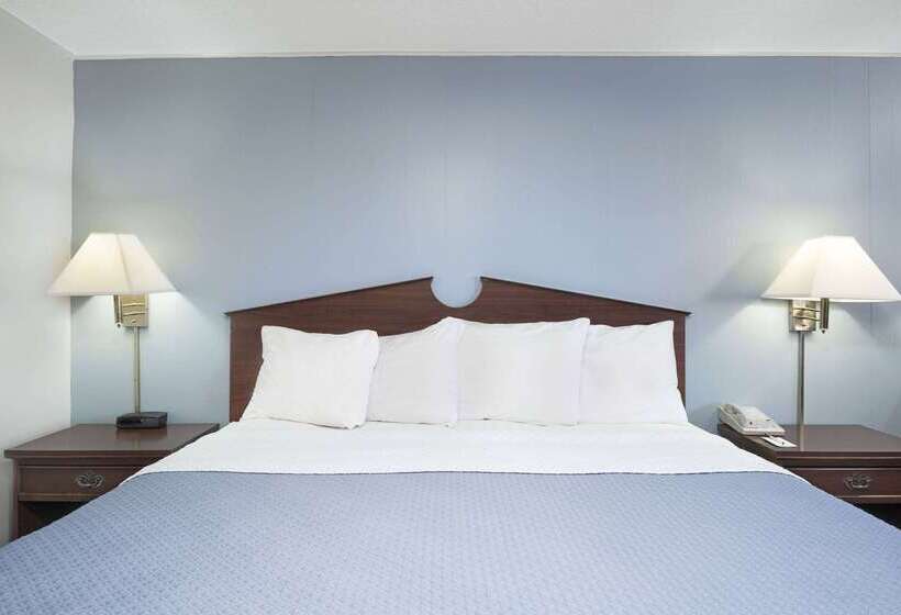 Fotos del hotel Travelodge By Wyndham Las Vegas Nm:  38