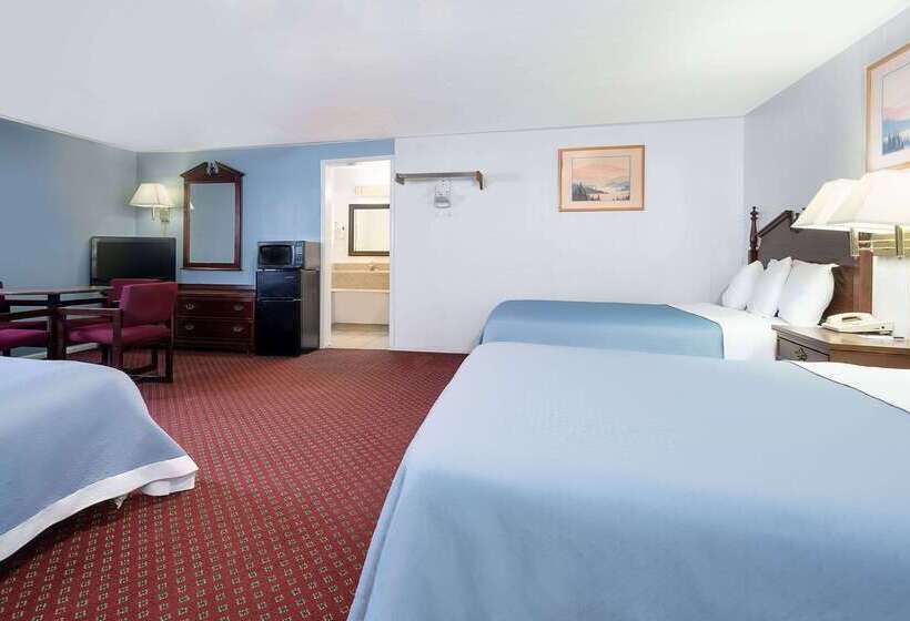 فندق Travelodge By Wyndham Las Vegas Nm