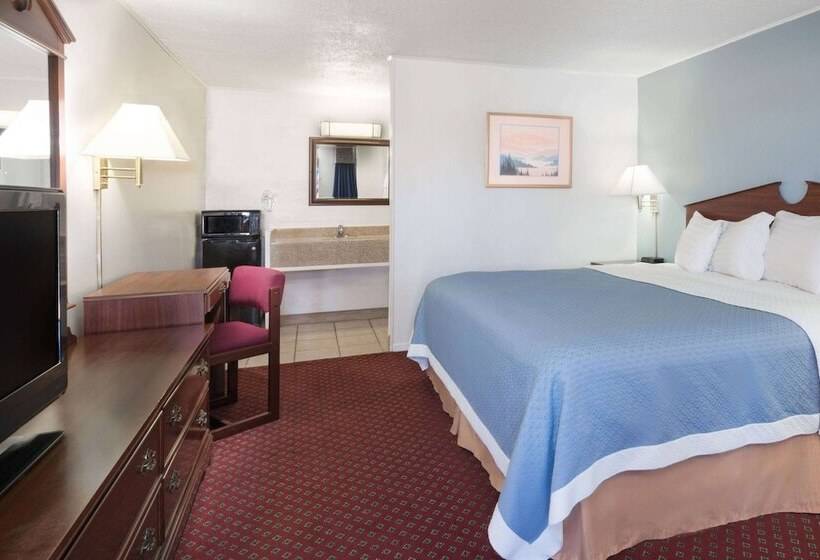 Fotos del hotel Travelodge By Wyndham Las Vegas Nm:  8