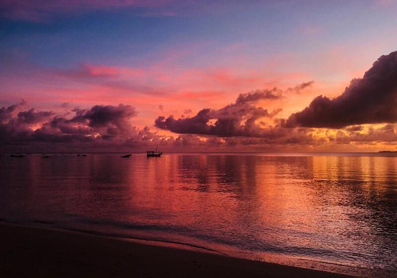 Paradise Beach Resort & Spa