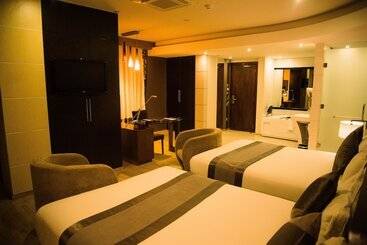 Sg Premium Resort