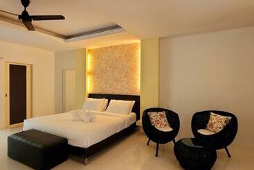 Surintra Boutique Resort