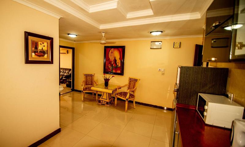 Urban Rose Hotel & Apartments