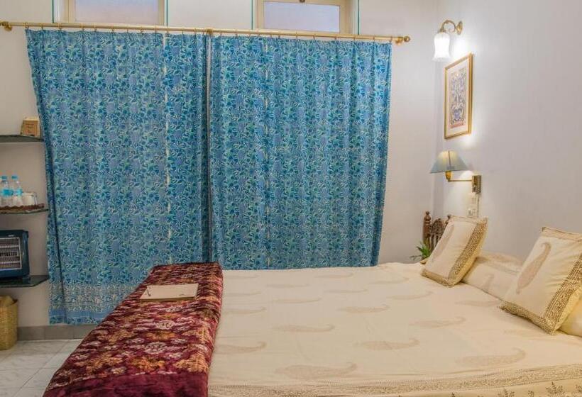 Fotos del hotel Arya Niwas:  16