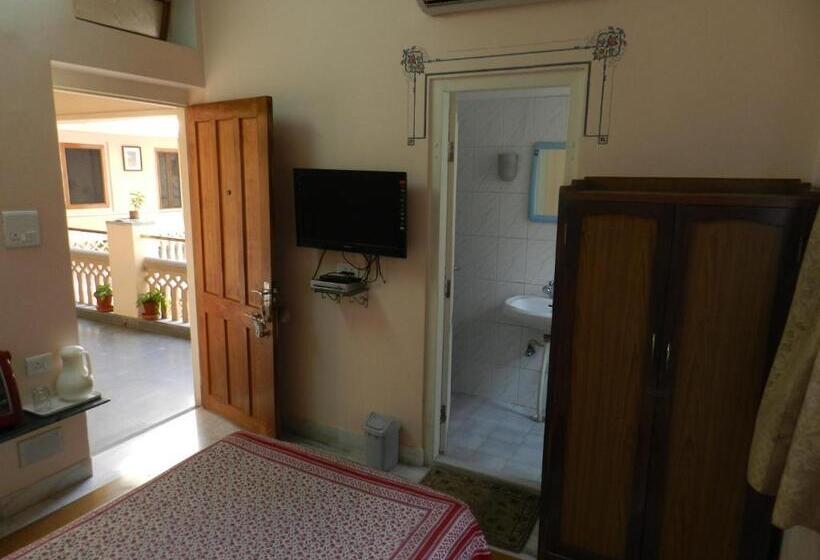 Fotos del hotel Arya Niwas:  22