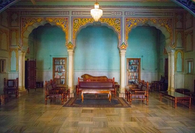 Fotos del hotel Arya Niwas:  8