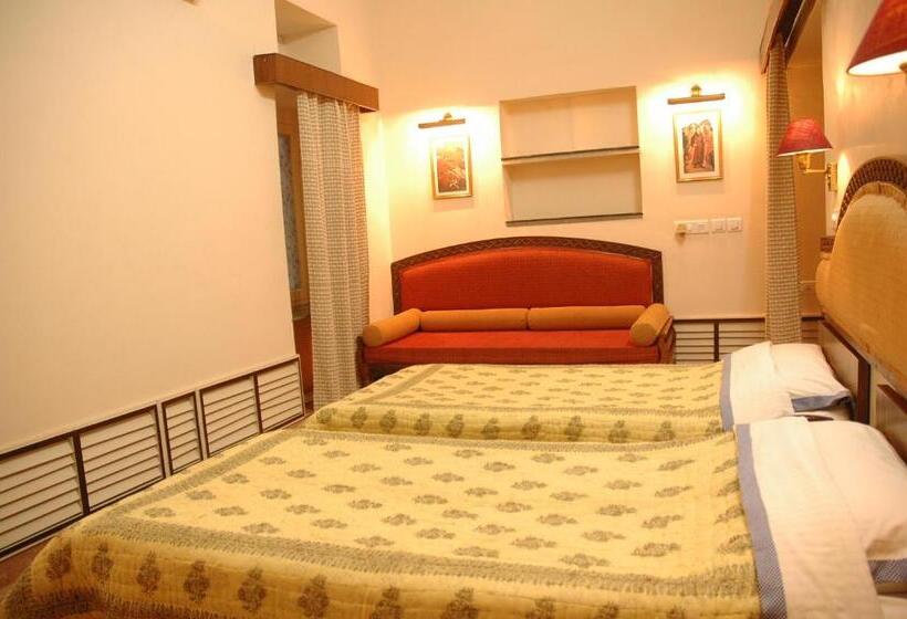 Fotos del hotel Arya Niwas:  30