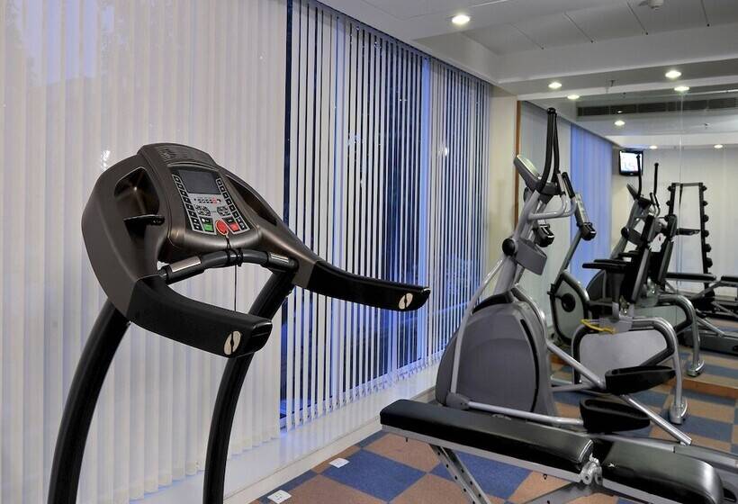 酒店 City Heart Sarovar Portico