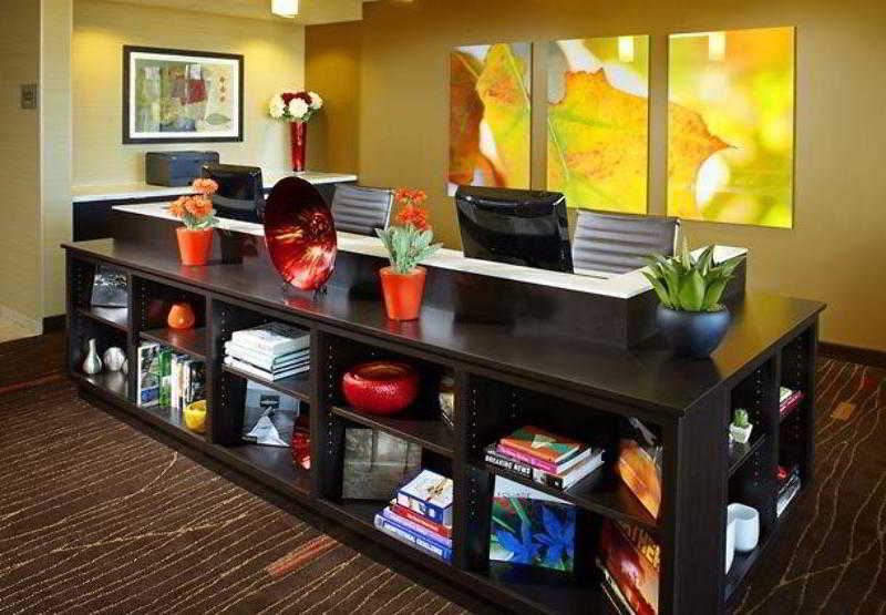 ホテル Courtyard By Marriott Pittsburgh Washington Meadow Lands
