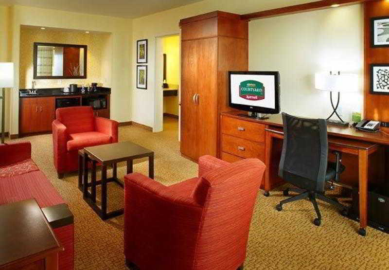 ホテル Courtyard By Marriott Pittsburgh Washington Meadow Lands