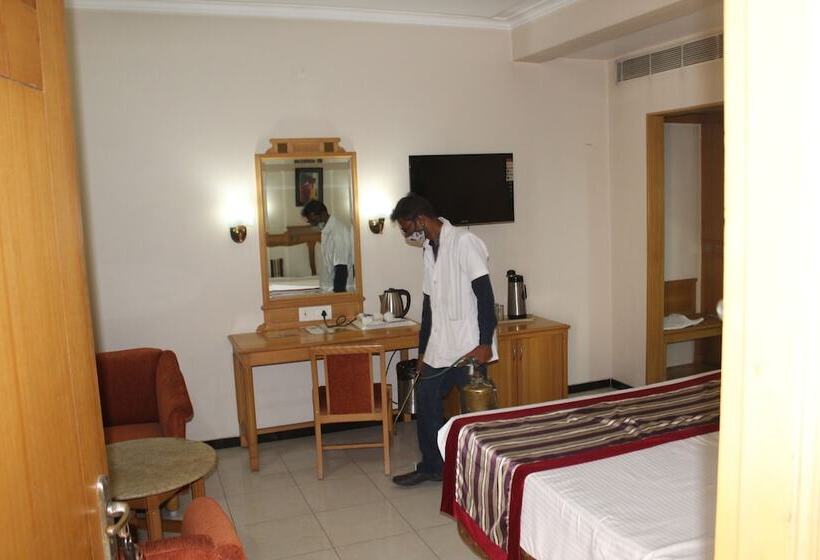 호텔 Kalyan Residency