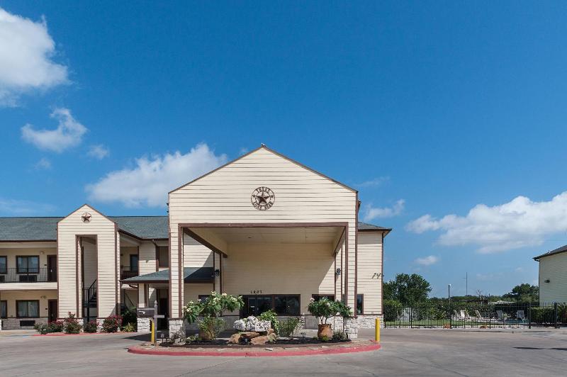 هتل Lone Star Inn And Suites Victoria